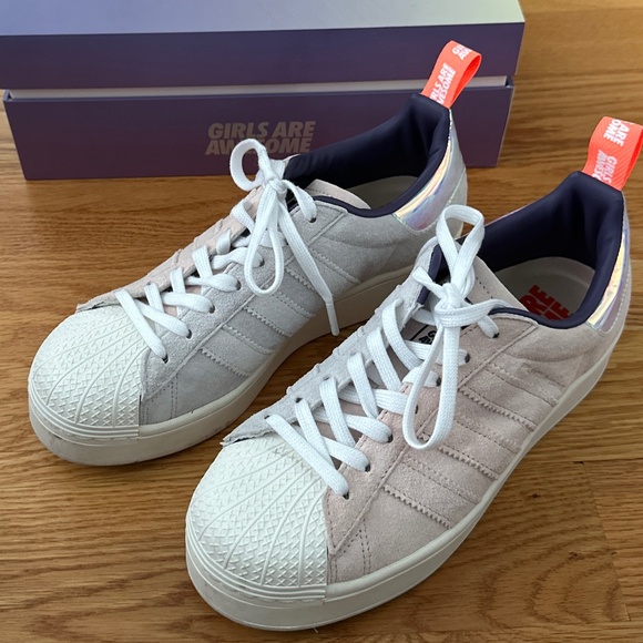 adidas Superstar Plateau Women’s Shoes (8) - Picture 2 of 15